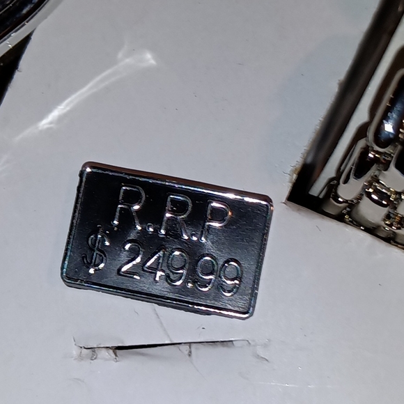 Geneva classic collection his and hers wrist watches - Picture 5 of 7